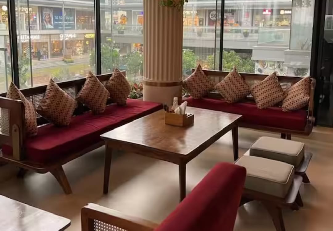 HOUZ Cafe 5